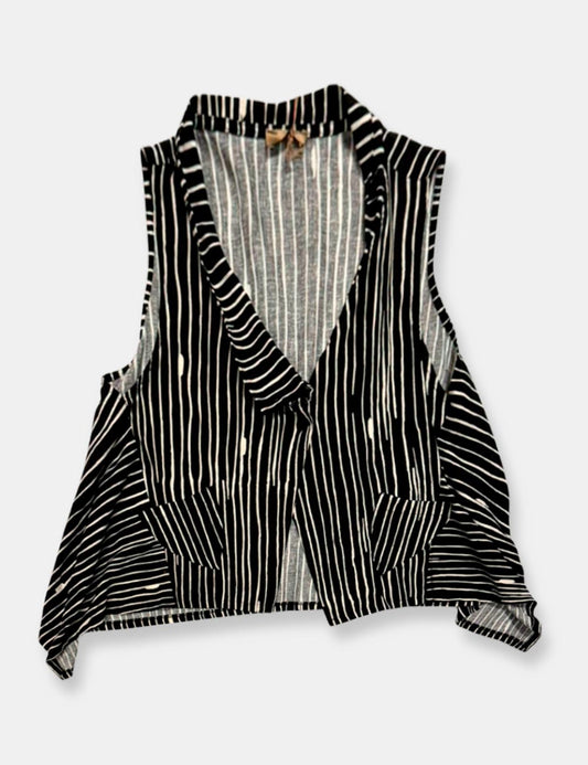 Chaleco asimétrico de rayas blancas y negras, bolsillos y cierre con botón para mujer de talla grande.